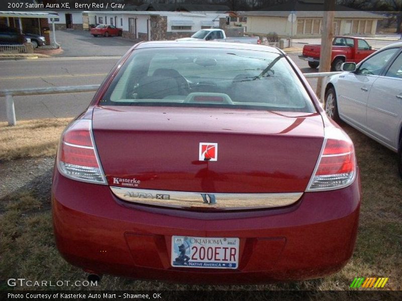 Berry Red / Gray 2007 Saturn Aura XE