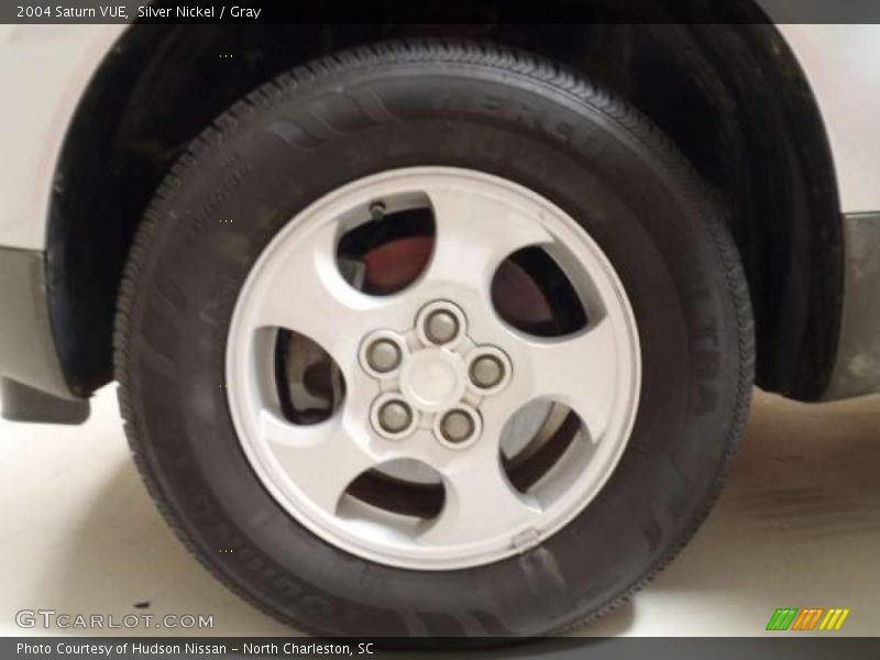 Silver Nickel / Gray 2004 Saturn VUE