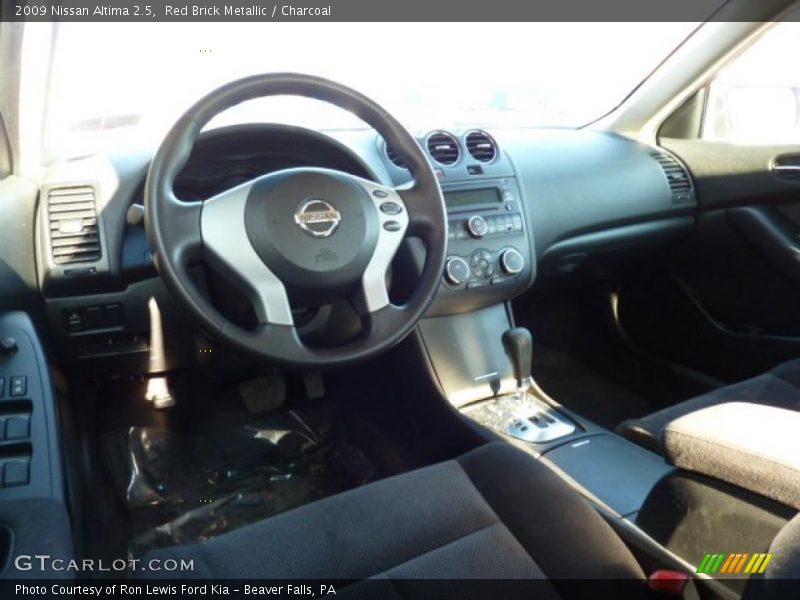 Red Brick Metallic / Charcoal 2009 Nissan Altima 2.5