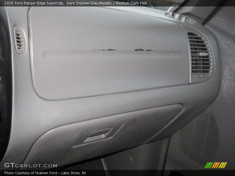 Dark Shadow Grey Metallic / Medium Dark Flint 2005 Ford Ranger Edge SuperCab