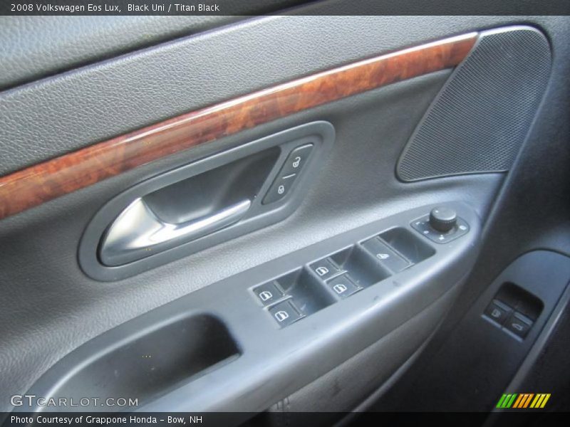 Black Uni / Titan Black 2008 Volkswagen Eos Lux
