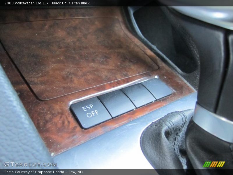 Black Uni / Titan Black 2008 Volkswagen Eos Lux