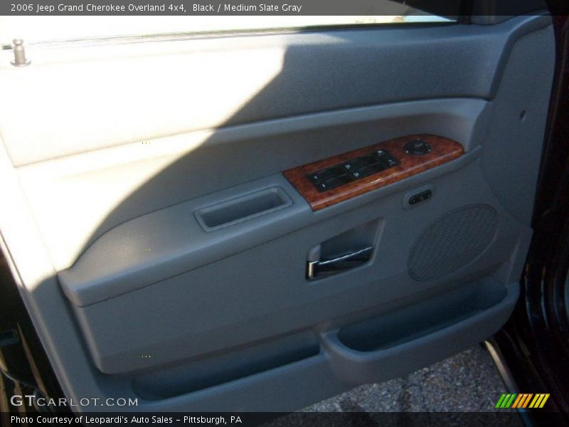 Black / Medium Slate Gray 2006 Jeep Grand Cherokee Overland 4x4