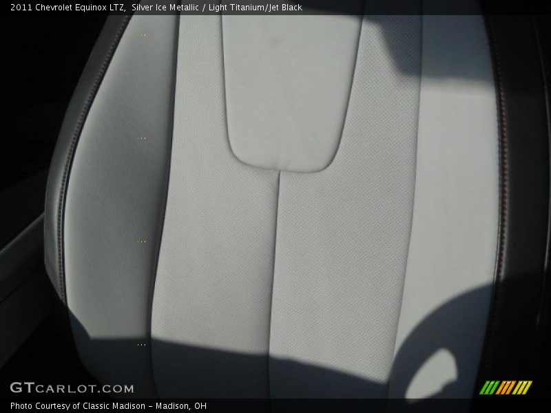 Silver Ice Metallic / Light Titanium/Jet Black 2011 Chevrolet Equinox LTZ