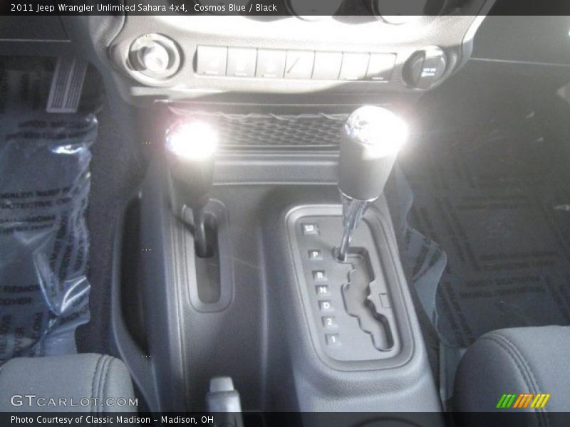 Cosmos Blue / Black 2011 Jeep Wrangler Unlimited Sahara 4x4