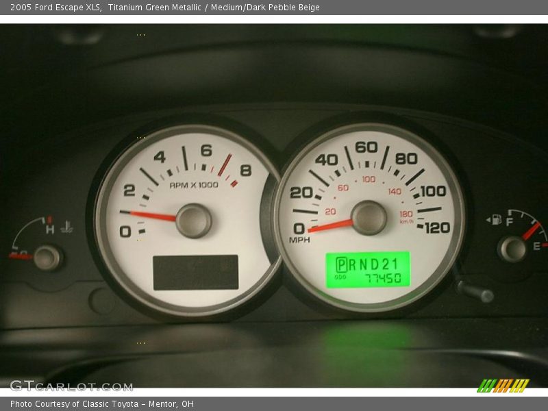 Titanium Green Metallic / Medium/Dark Pebble Beige 2005 Ford Escape XLS