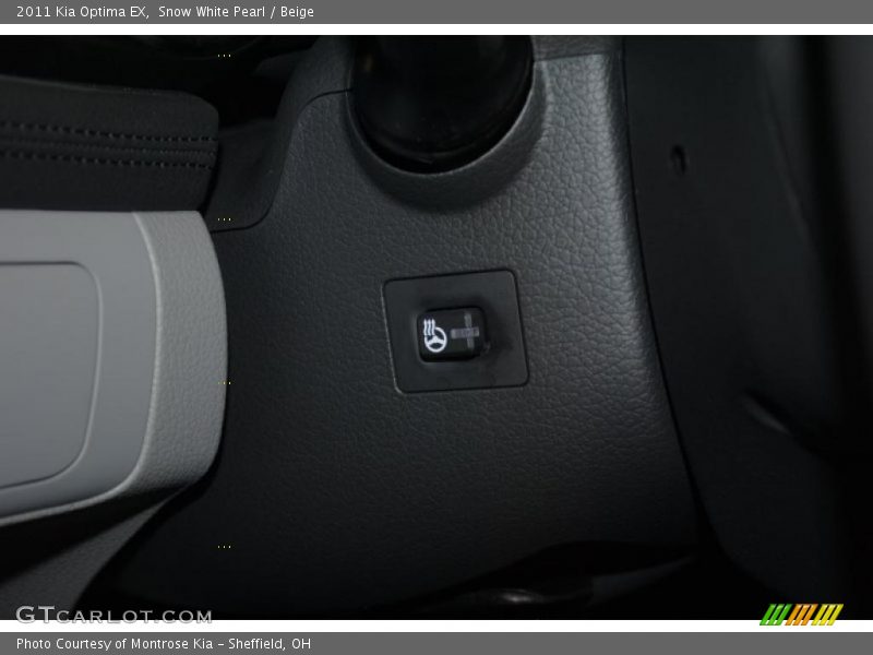 Snow White Pearl / Beige 2011 Kia Optima EX