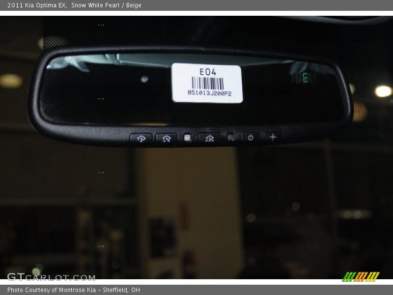 Snow White Pearl / Beige 2011 Kia Optima EX