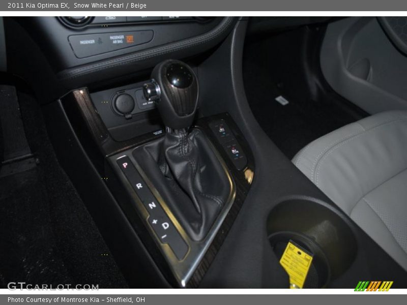Snow White Pearl / Beige 2011 Kia Optima EX