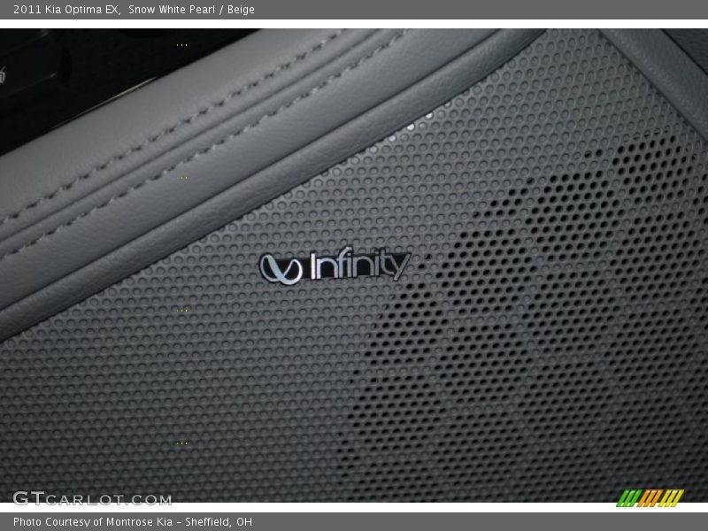 Snow White Pearl / Beige 2011 Kia Optima EX