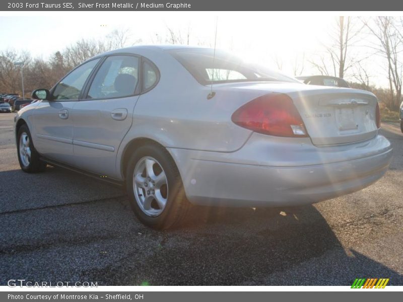 Silver Frost Metallic / Medium Graphite 2003 Ford Taurus SES