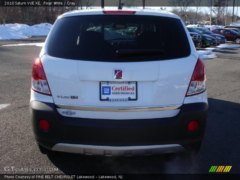 Polar White / Gray 2010 Saturn VUE XE