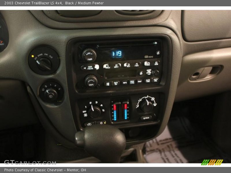 Black / Medium Pewter 2003 Chevrolet TrailBlazer LS 4x4