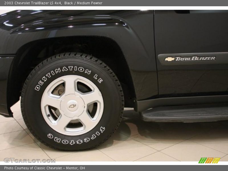 Black / Medium Pewter 2003 Chevrolet TrailBlazer LS 4x4
