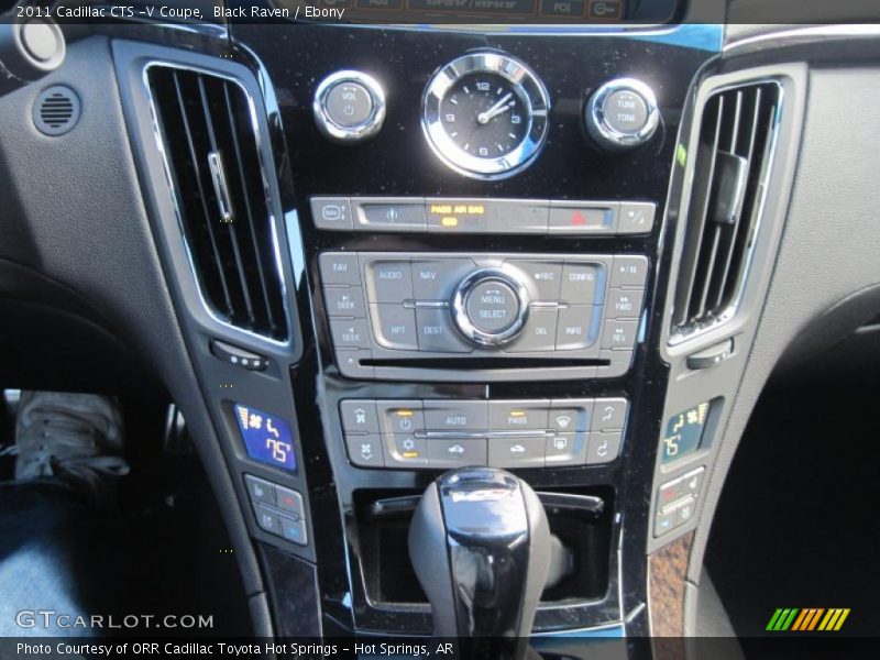 Controls of 2011 CTS -V Coupe