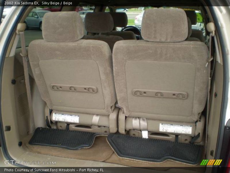Silky Beige / Beige 2002 Kia Sedona EX