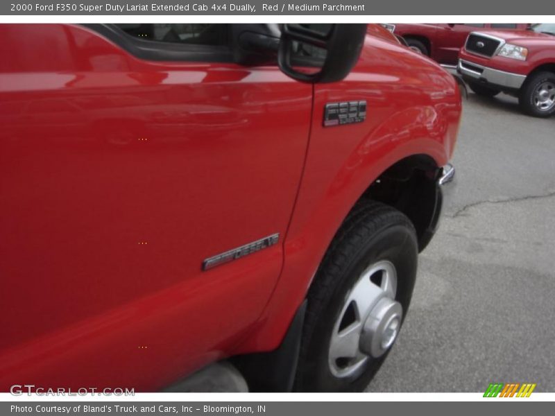 Red / Medium Parchment 2000 Ford F350 Super Duty Lariat Extended Cab 4x4 Dually