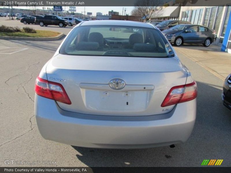 Titanium Metallic / Ash 2007 Toyota Camry LE
