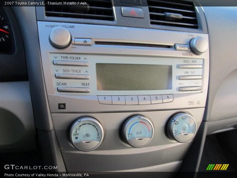 Titanium Metallic / Ash 2007 Toyota Camry LE