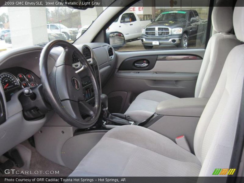  2009 Envoy SLE Light Gray Interior
