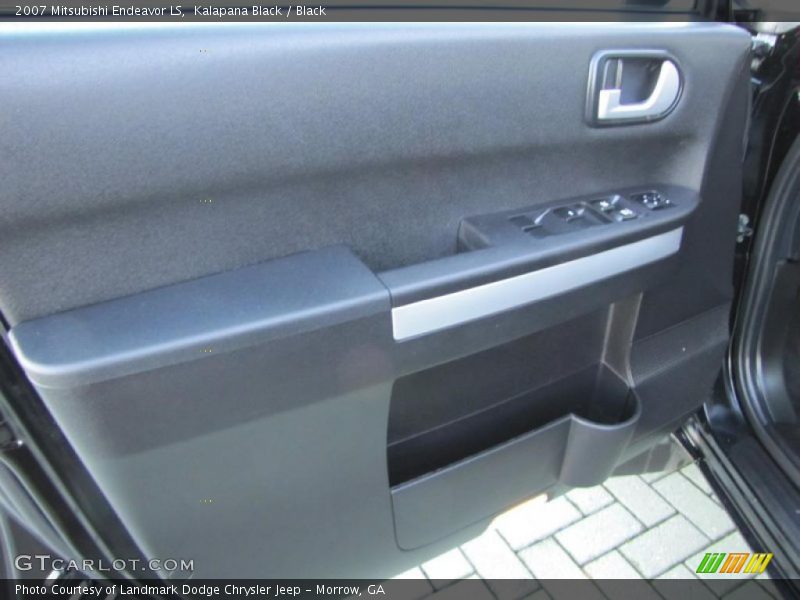 Kalapana Black / Black 2007 Mitsubishi Endeavor LS