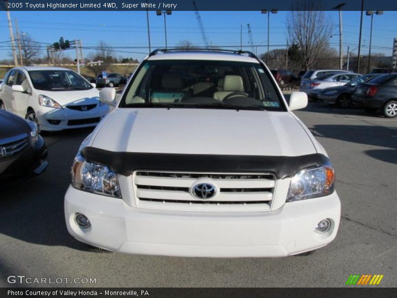 Super White / Ivory 2005 Toyota Highlander Limited 4WD