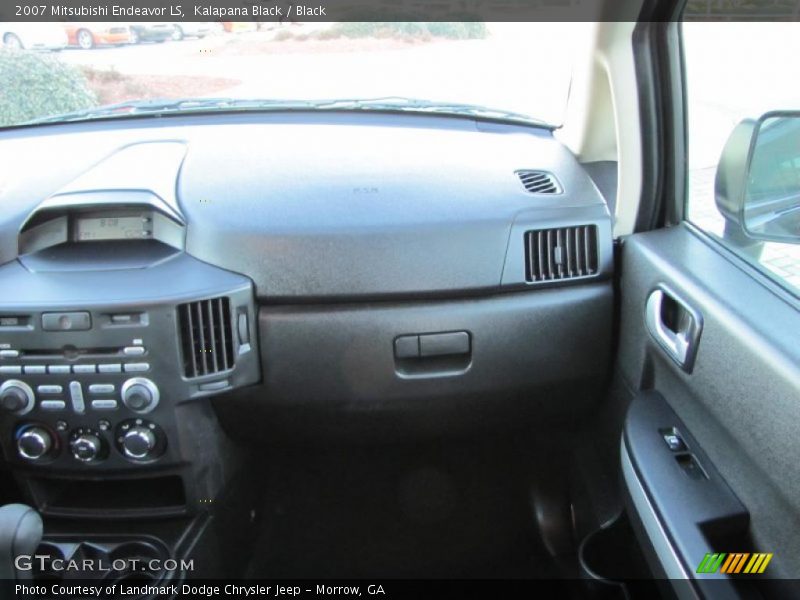 Kalapana Black / Black 2007 Mitsubishi Endeavor LS