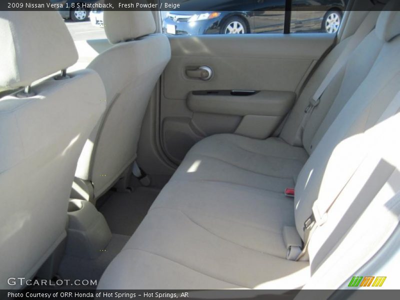 Fresh Powder / Beige 2009 Nissan Versa 1.8 S Hatchback