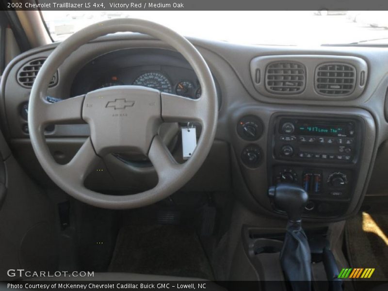 Victory Red / Medium Oak 2002 Chevrolet TrailBlazer LS 4x4