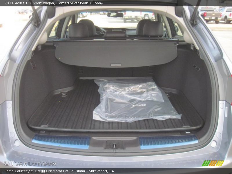  2011 TSX Sport Wagon Trunk