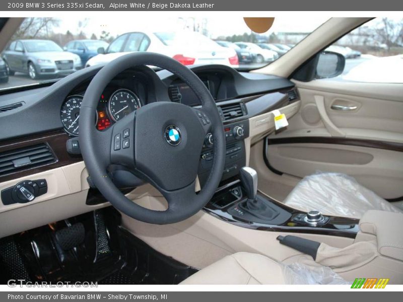 Alpine White / Beige Dakota Leather 2009 BMW 3 Series 335xi Sedan