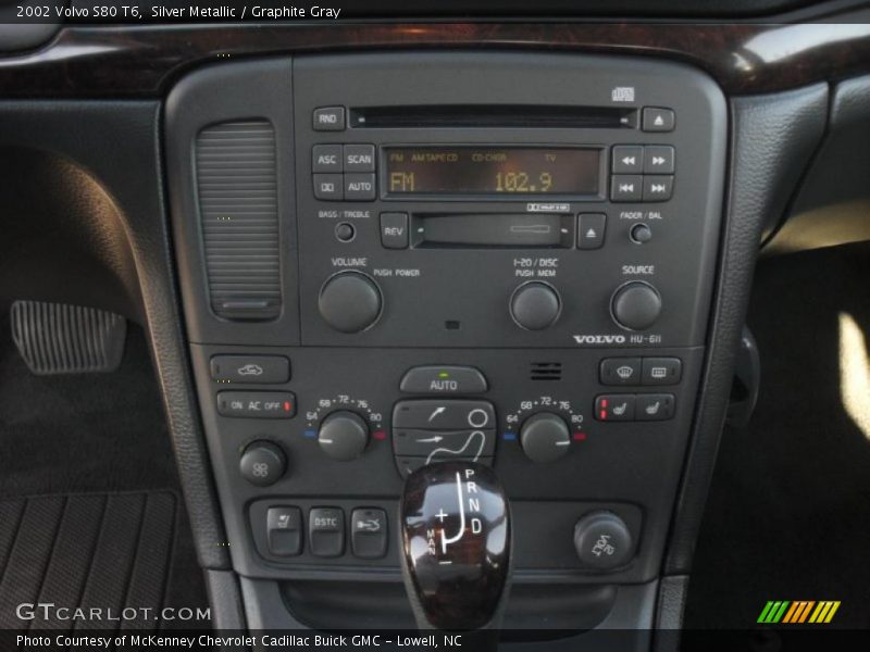 Silver Metallic / Graphite Gray 2002 Volvo S80 T6