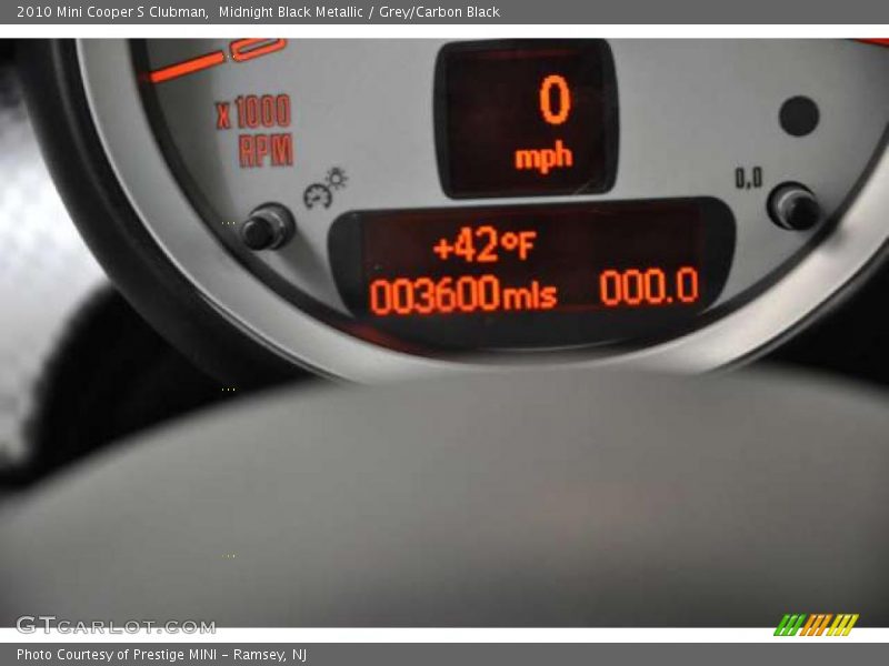 Midnight Black Metallic / Grey/Carbon Black 2010 Mini Cooper S Clubman