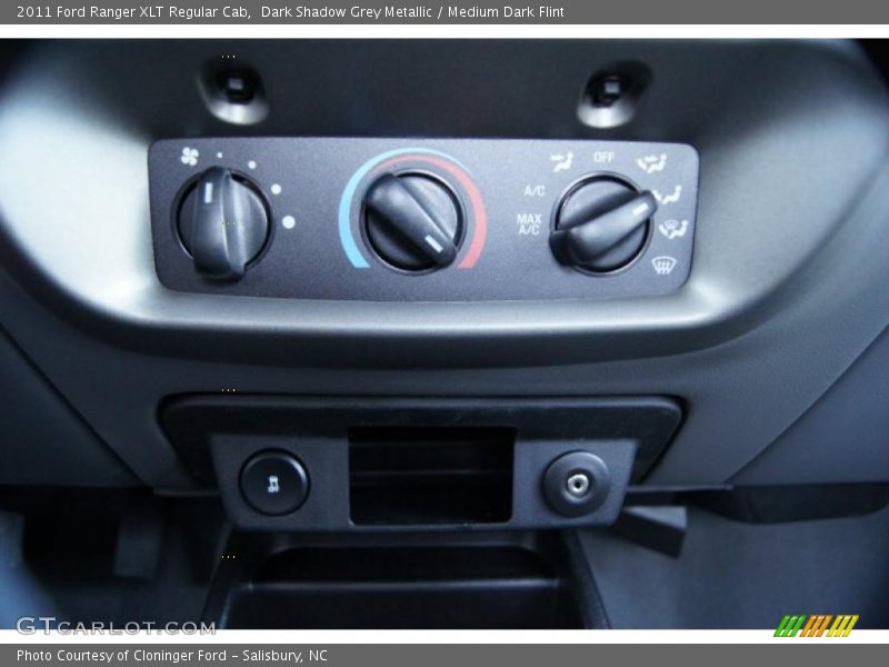 Controls of 2011 Ranger XLT Regular Cab