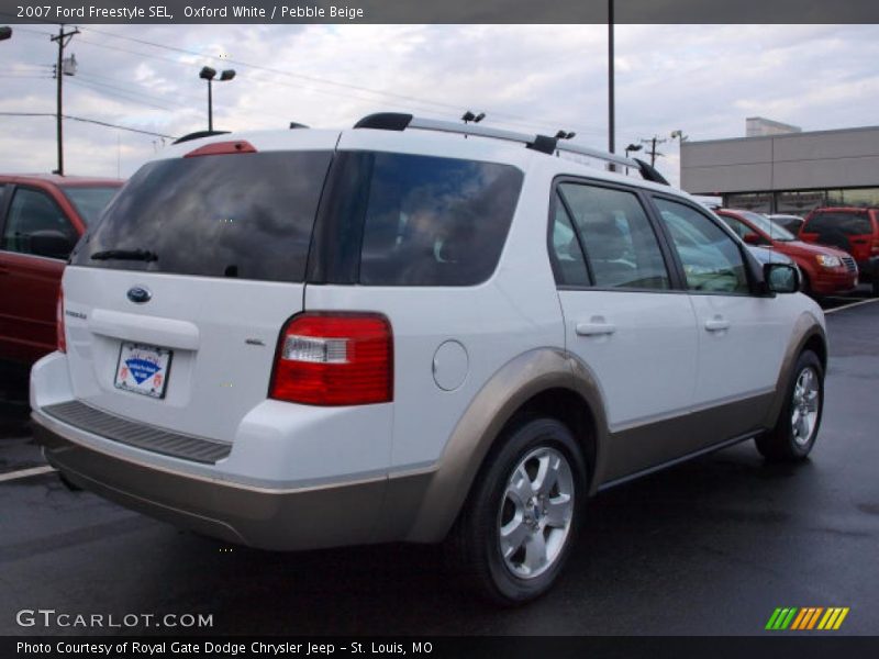 Oxford White / Pebble Beige 2007 Ford Freestyle SEL