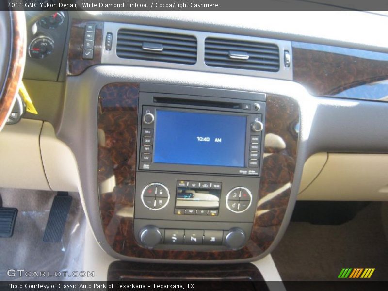 White Diamond Tintcoat / Cocoa/Light Cashmere 2011 GMC Yukon Denali