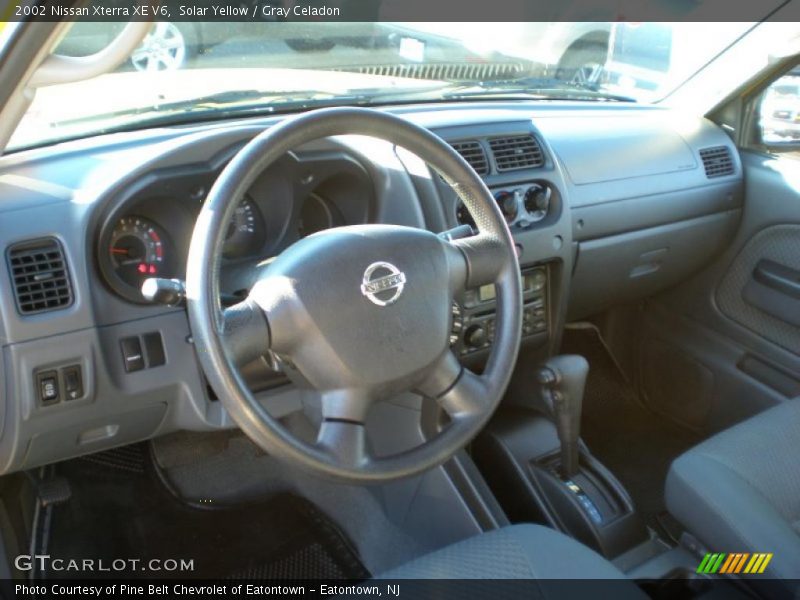  2002 Xterra XE V6 Gray Celadon Interior