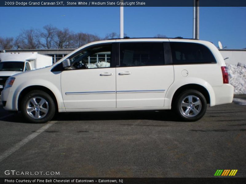 Stone White / Medium Slate Gray/Light Shale 2009 Dodge Grand Caravan SXT