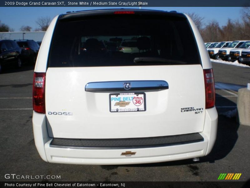 Stone White / Medium Slate Gray/Light Shale 2009 Dodge Grand Caravan SXT