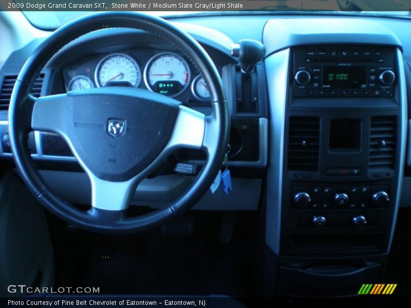 Stone White / Medium Slate Gray/Light Shale 2009 Dodge Grand Caravan SXT