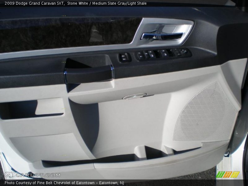 Stone White / Medium Slate Gray/Light Shale 2009 Dodge Grand Caravan SXT