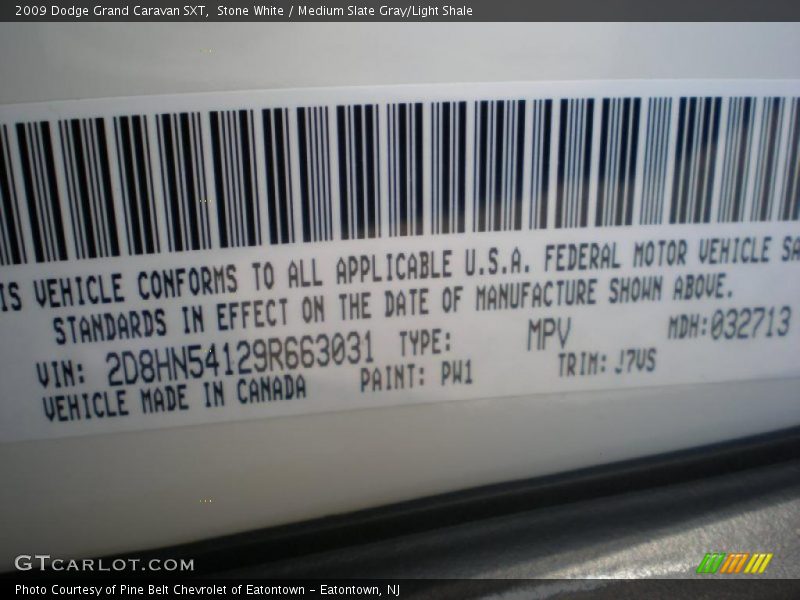 Stone White / Medium Slate Gray/Light Shale 2009 Dodge Grand Caravan SXT
