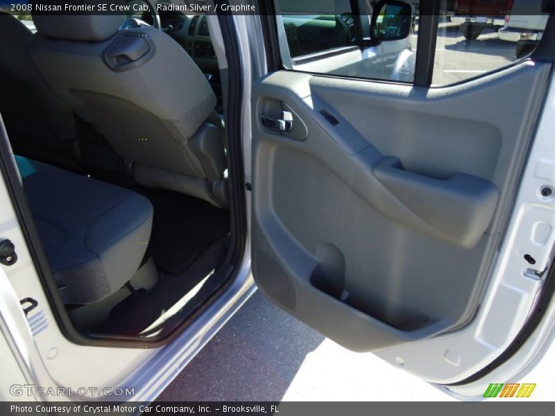 Radiant Silver / Graphite 2008 Nissan Frontier SE Crew Cab