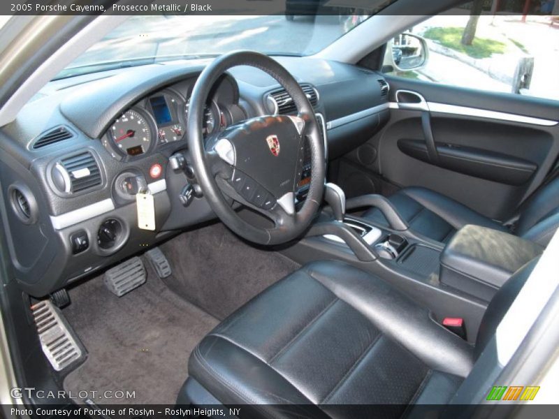Prosecco Metallic / Black 2005 Porsche Cayenne