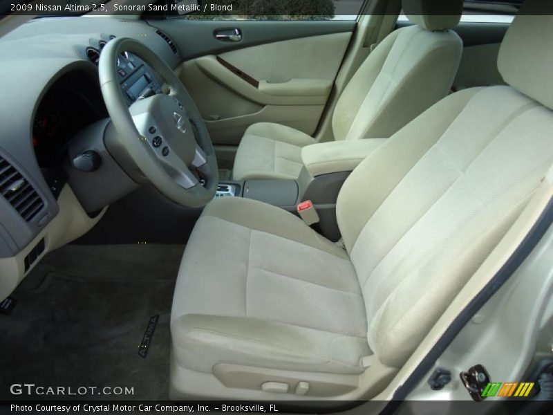 Sonoran Sand Metallic / Blond 2009 Nissan Altima 2.5