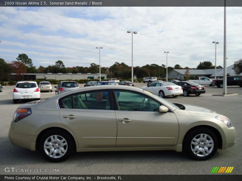 Sonoran Sand Metallic / Blond 2009 Nissan Altima 2.5