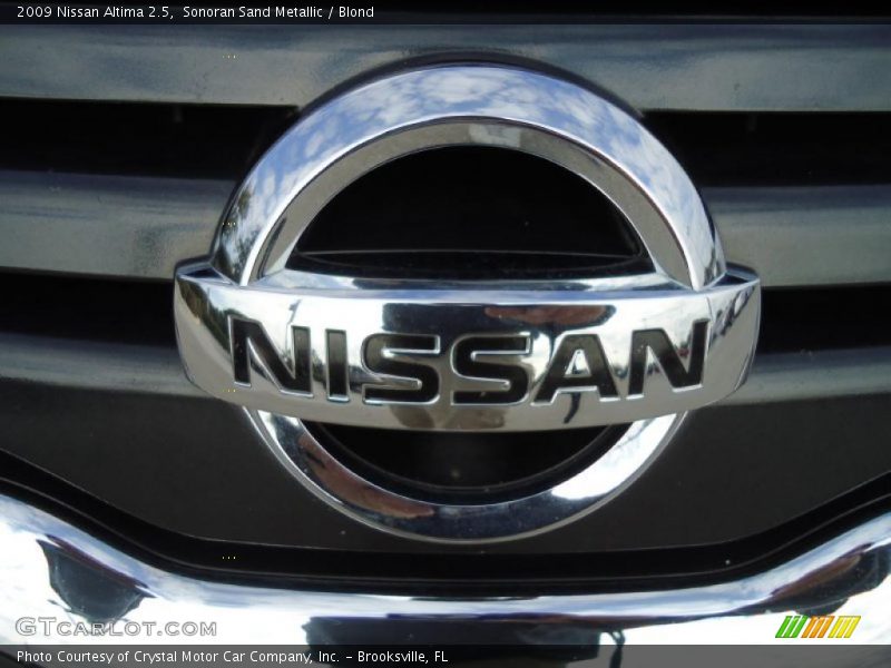 Sonoran Sand Metallic / Blond 2009 Nissan Altima 2.5