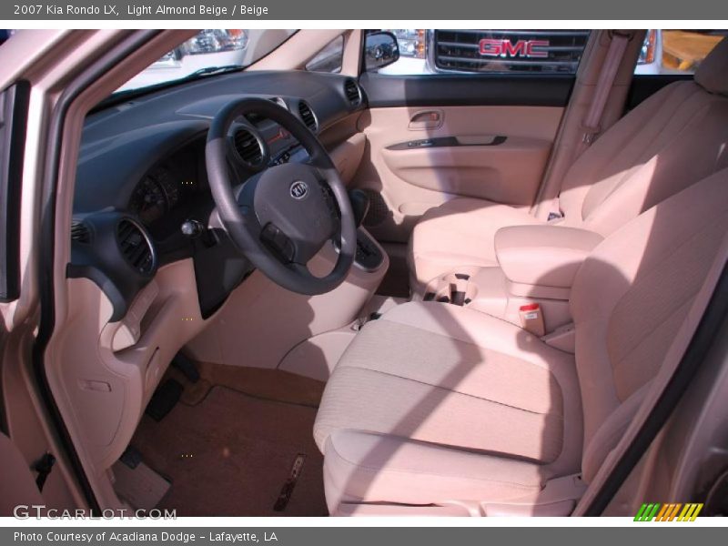 Light Almond Beige / Beige 2007 Kia Rondo LX