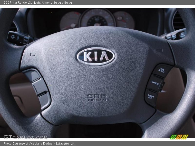 Light Almond Beige / Beige 2007 Kia Rondo LX