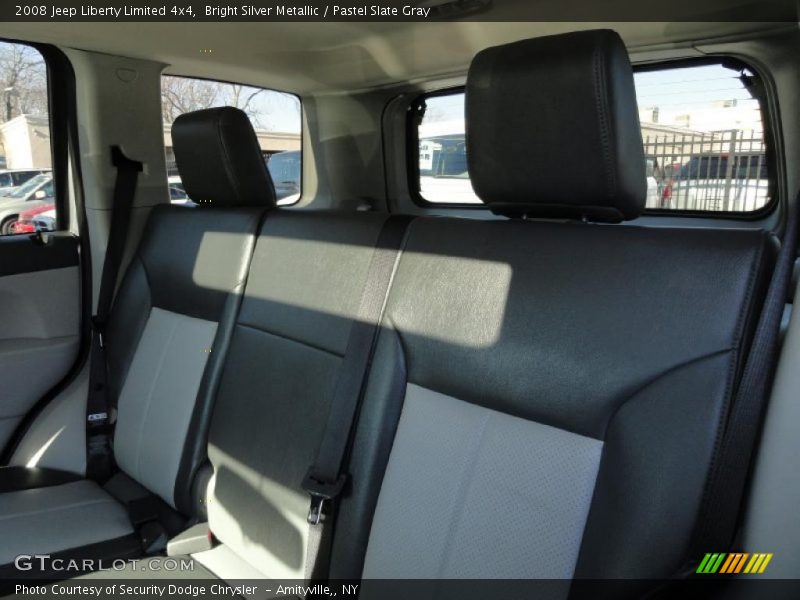 Bright Silver Metallic / Pastel Slate Gray 2008 Jeep Liberty Limited 4x4